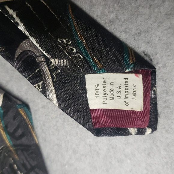 Home Improvement Men's Black "Tooling Around" Tool Pattern Tie - Picture 6 of 6